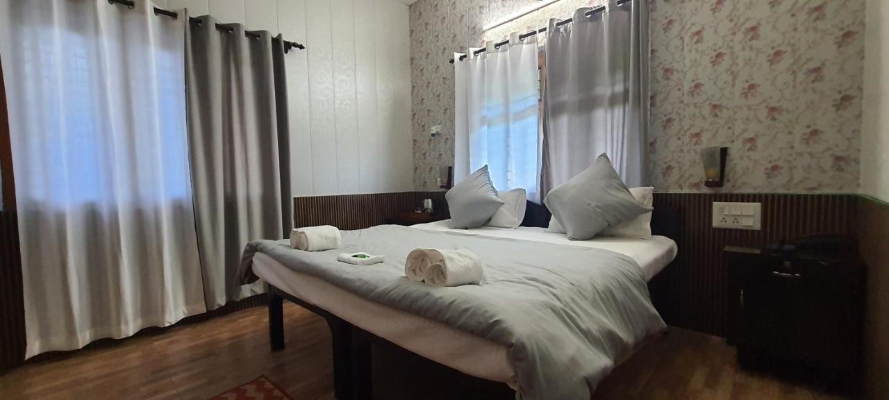 Karthik Resorts, Jeolikote ナイニタール エクステリア 写真