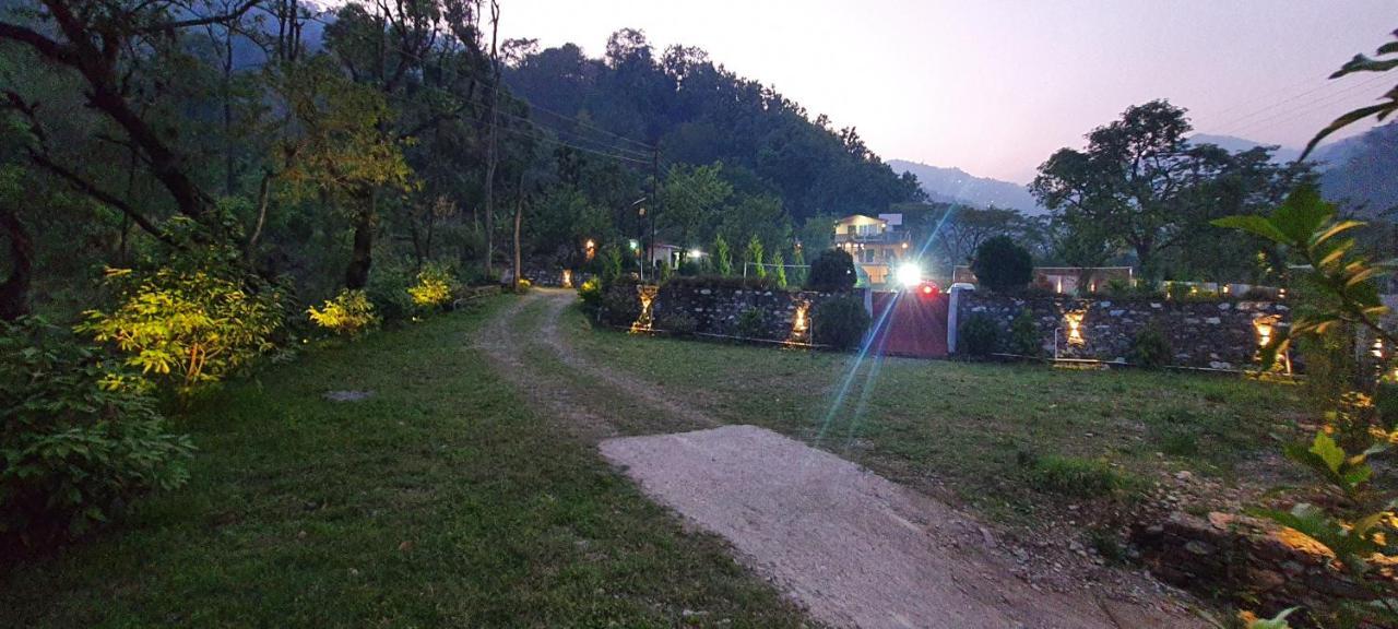 Karthik Resorts, Jeolikote ナイニタール エクステリア 写真