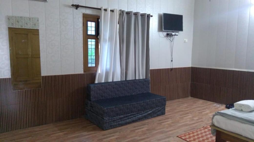 Karthik Resorts, Jeolikote ナイニタール エクステリア 写真